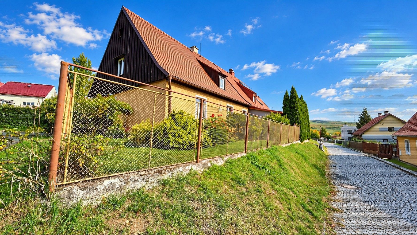 Rodinné domy, Žižkov, Žlutice, okres Karlovy Vary, 151 m² - 2