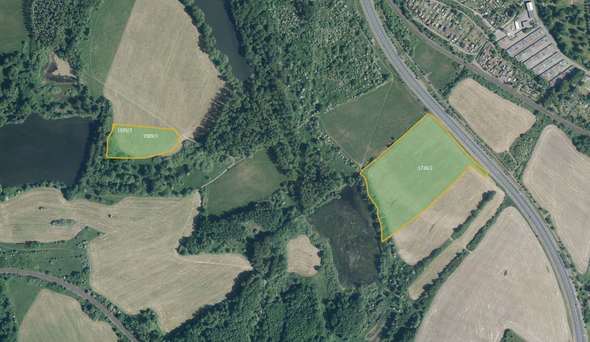 Louky, Květnová, Ostrov