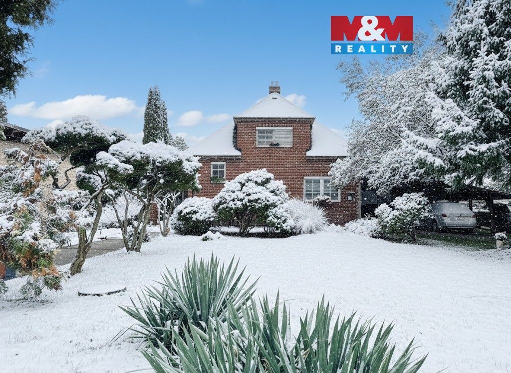 Rodinné domy, Boušova, Praha, 420 m²