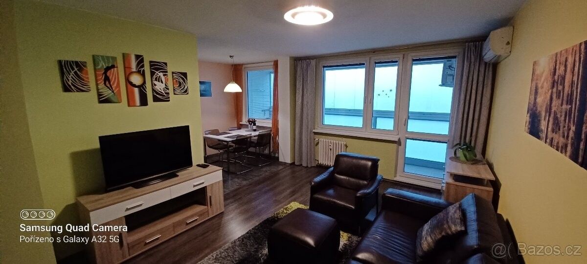 Pronájem byt - Praha, 155 00