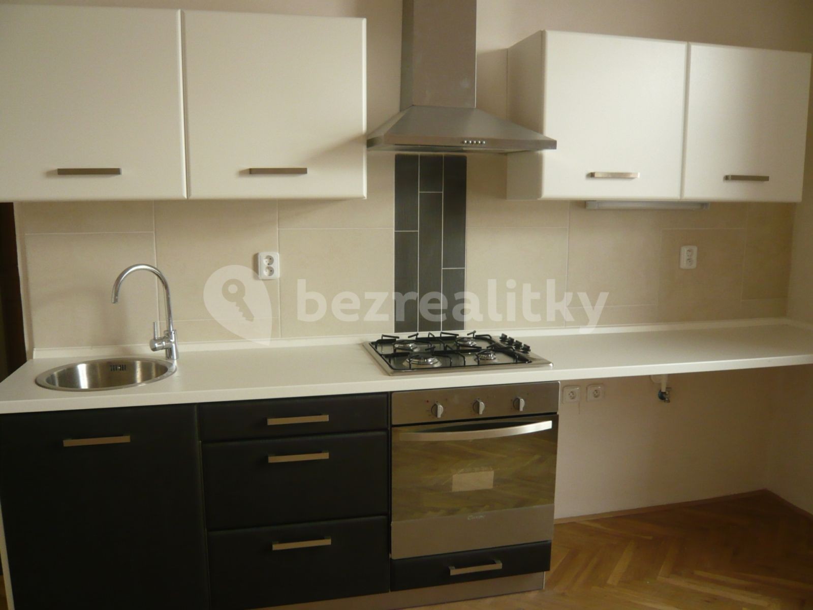 Byt 2+1 · 63 m² · Karla IV., Ústí nad Labem - Střekov, Ústecký kraj - 2