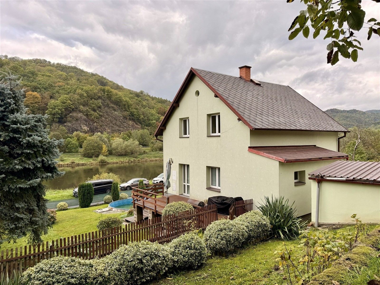 Rodinné domy, Těchlovice, 195 m² - 1