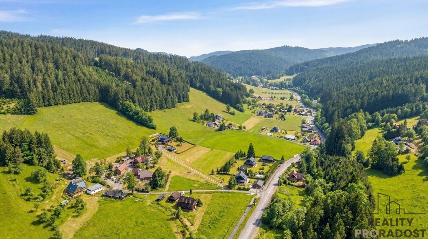 Pozemky pro bydlení, Velké Karlovice, 17 000 m² - 2