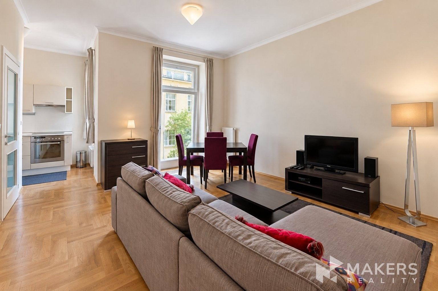 3+1, Vratislavova, Praha, 75 m² - 1