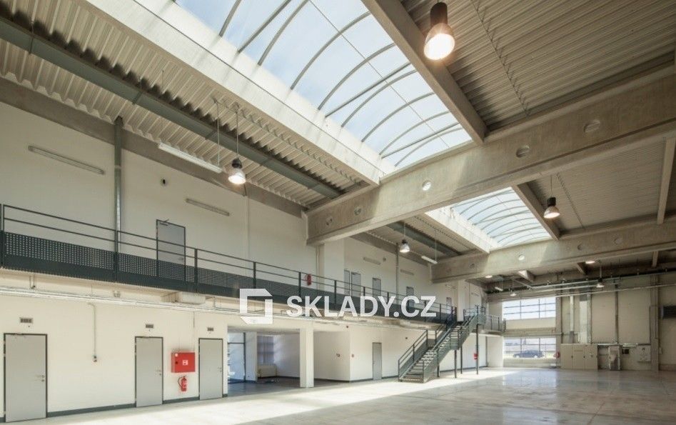 Sklad · 16 300 m² · Ostrava - 4