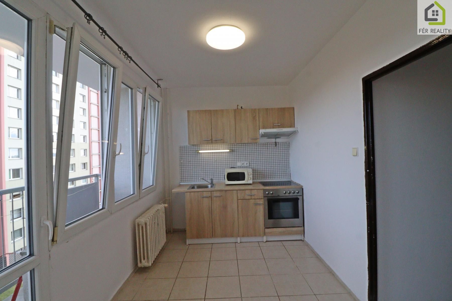 1+1, Alej 17. listopadu, Roudnice nad Labem, 28 m²