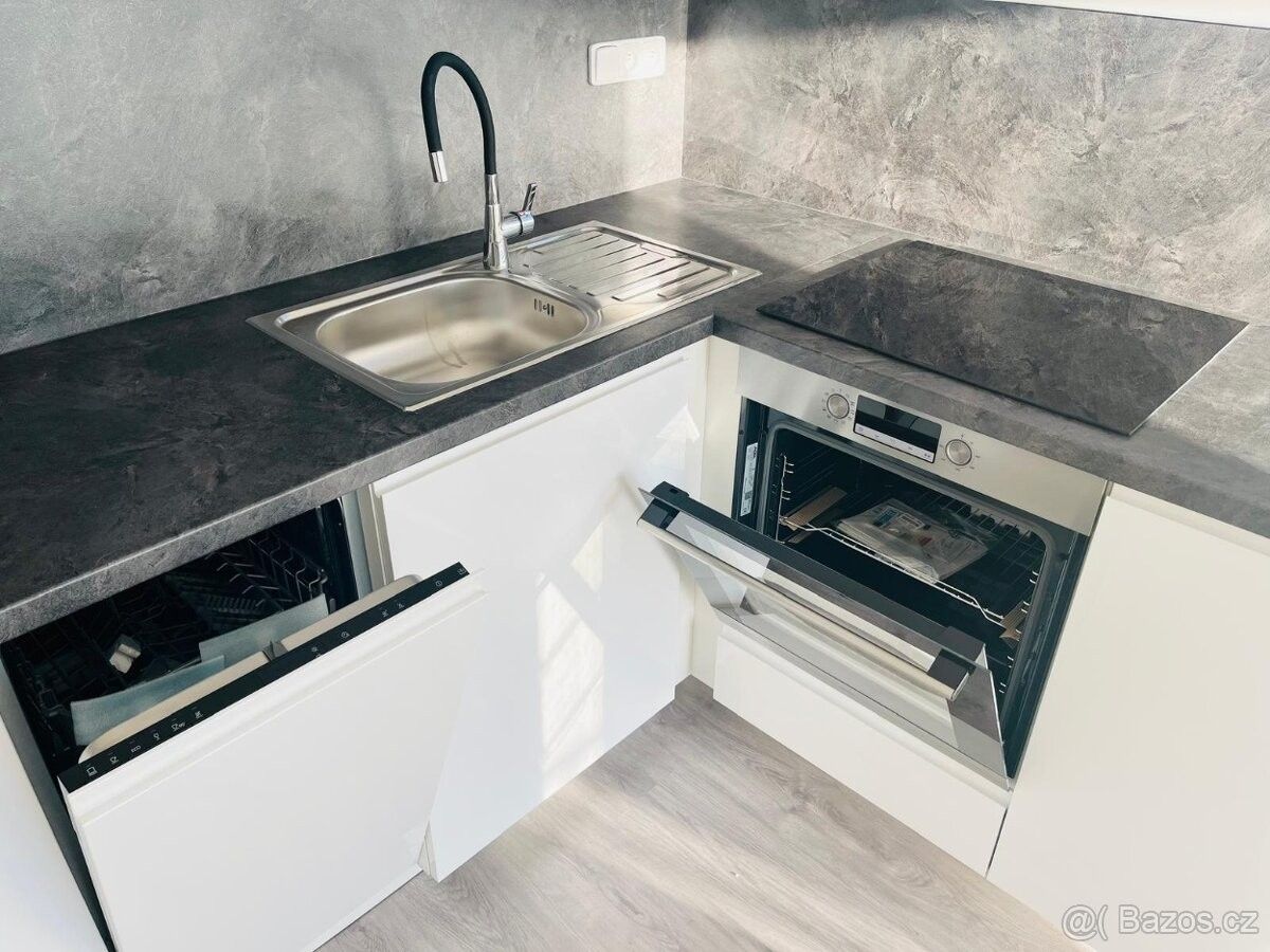 Byty, Říčany u Prahy, 251 01