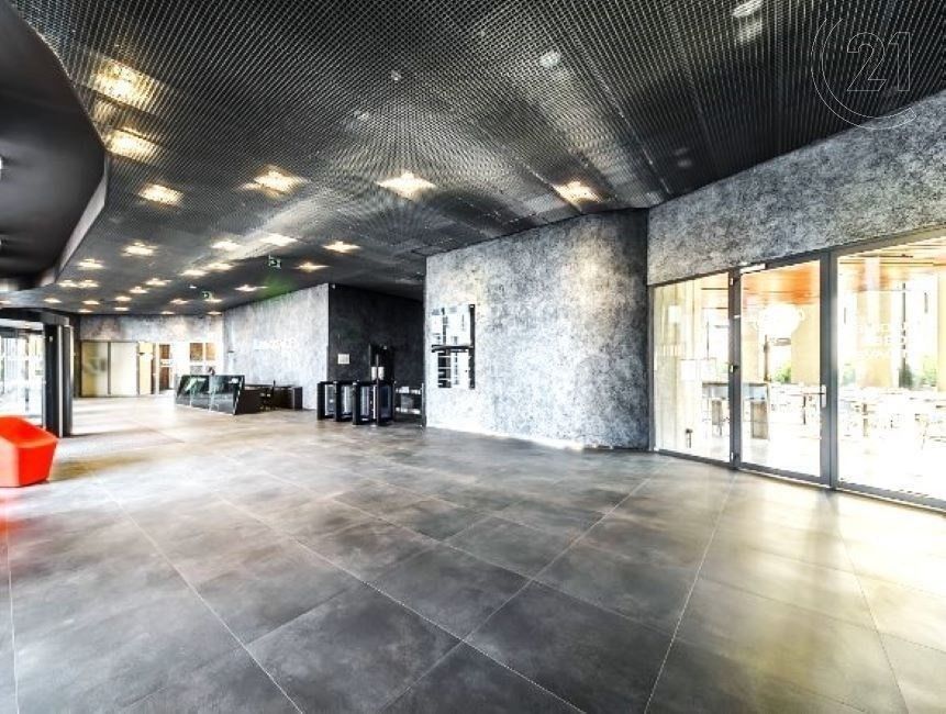 Pronájem kancelář - Evropská, Praha, 518 m²