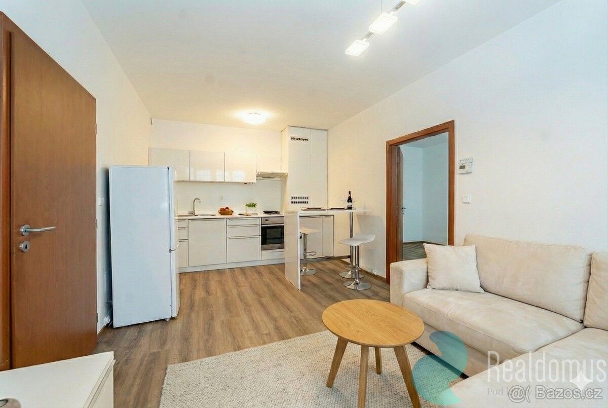 Prodej byt - Praha, 130 00