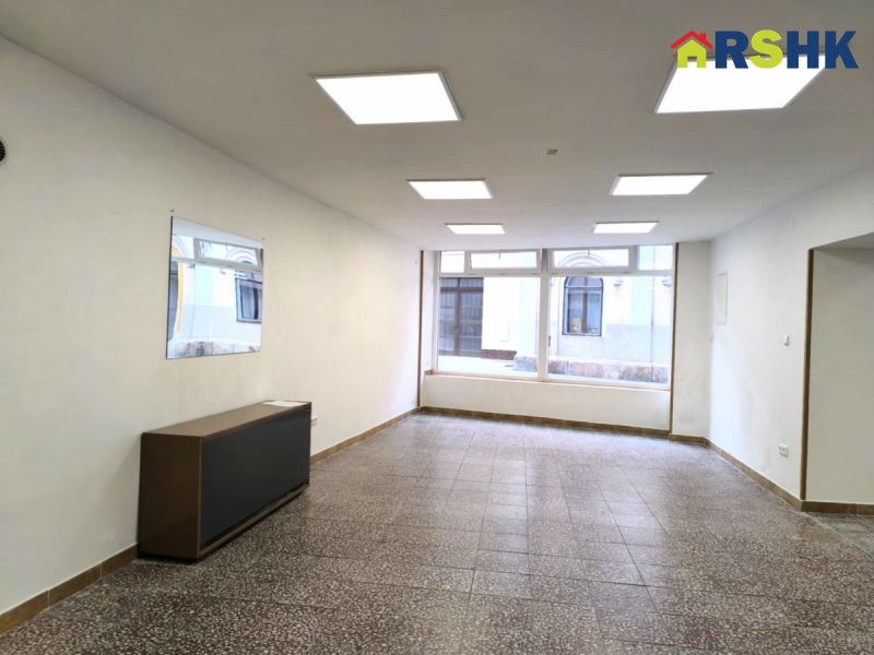 Obchodní prostory · 70 m² · Riegrova  , Polička - 4