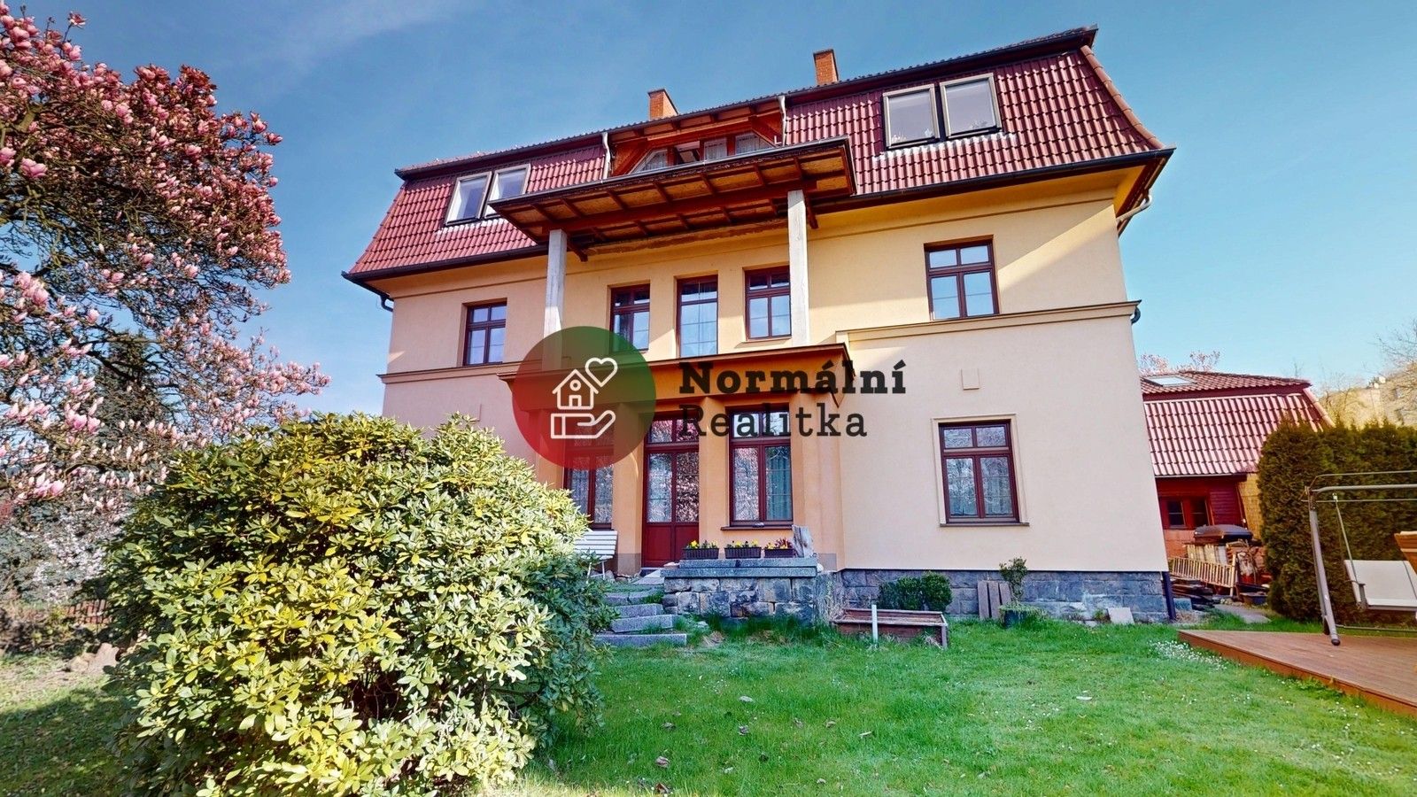 Vily, Nedbalova, Děčín, 445 m² - 1