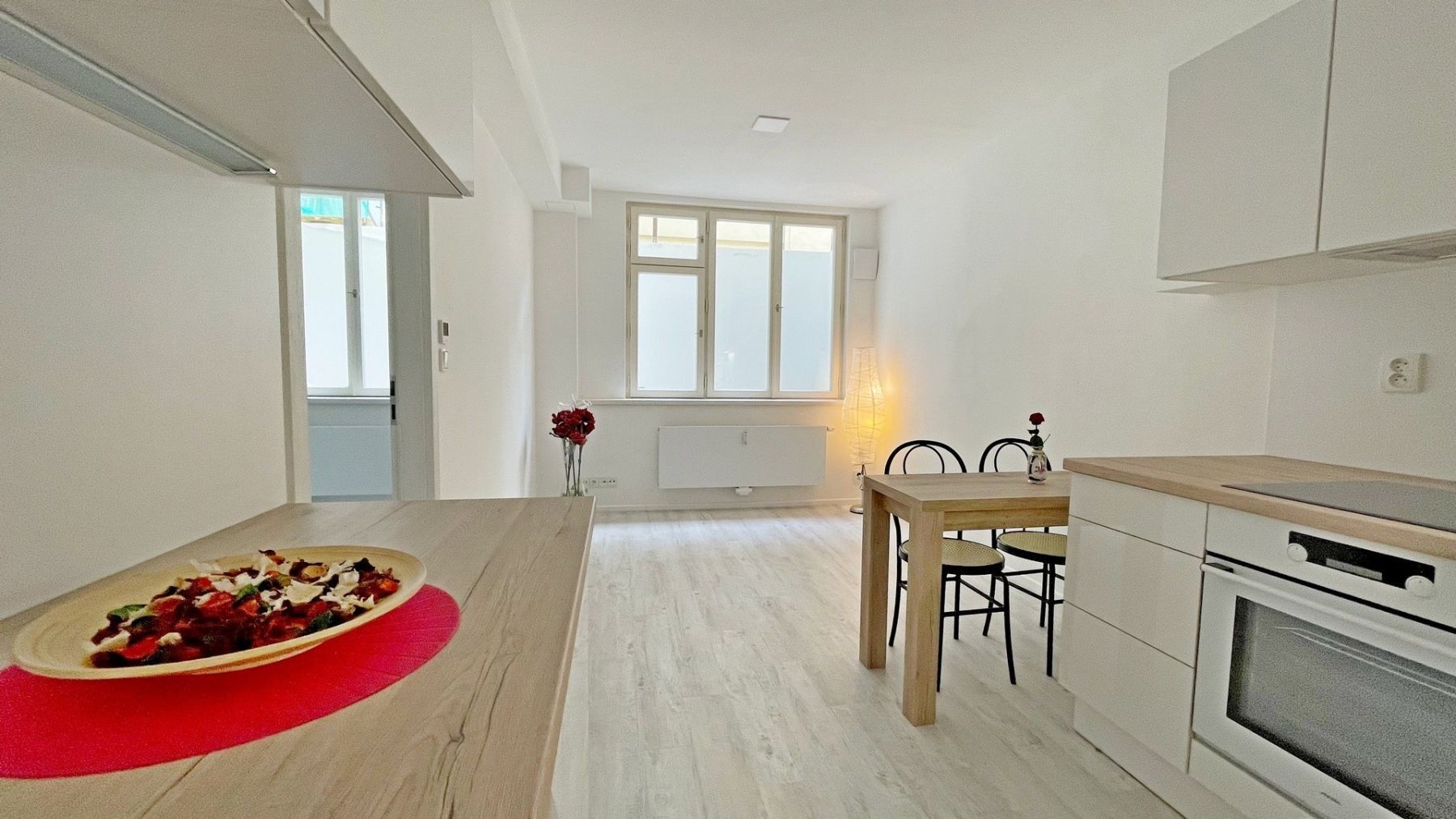 2+kk, Sokolovská, Praha - Karlín, 42 m² - 1