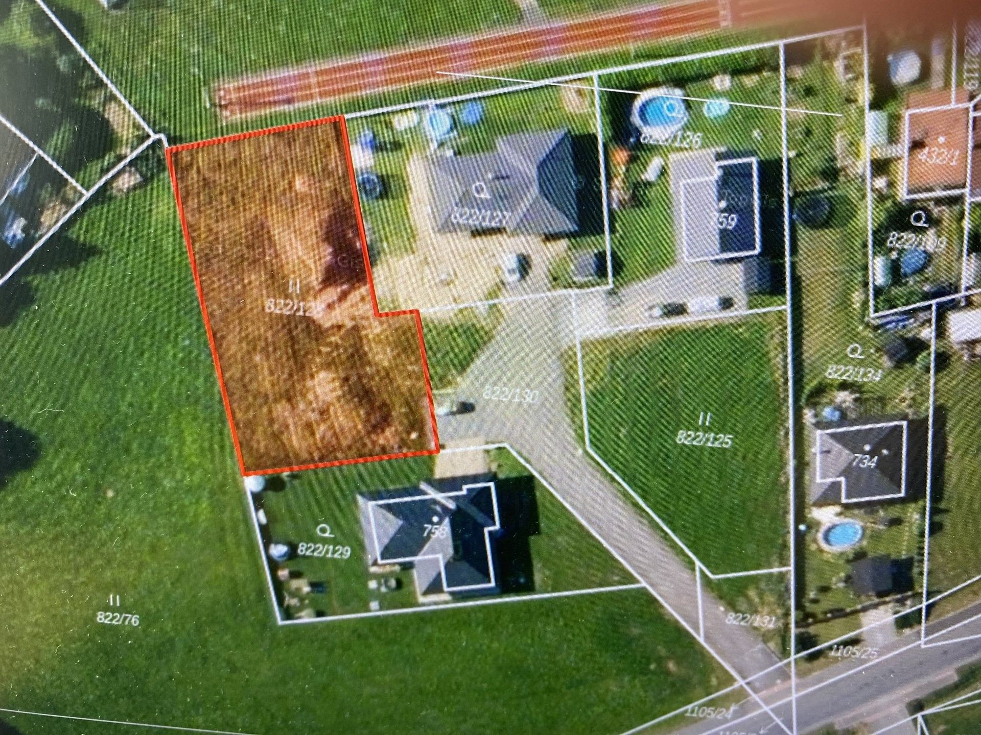 Pozemek pro bydlení, 1 060 m²