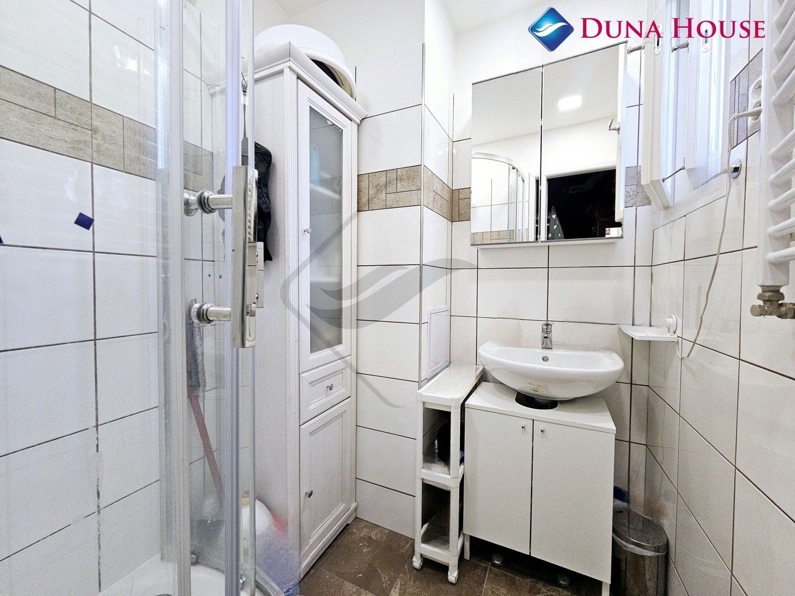 Prodej byt 1+1 - Plzeňská, Praha, 44 m²