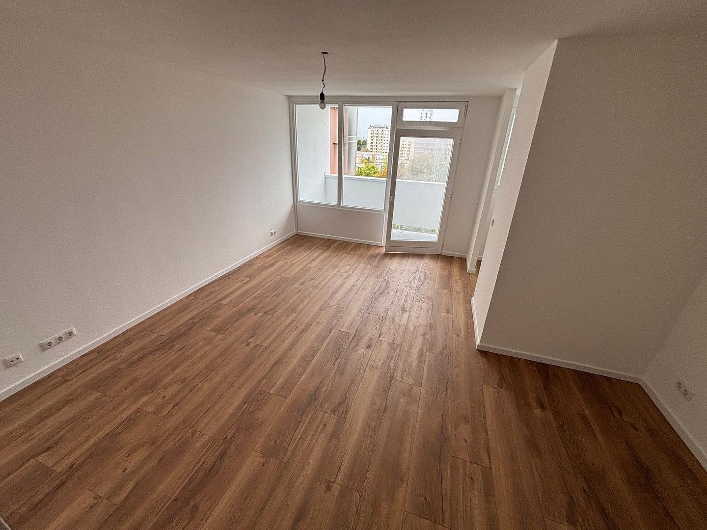 1+1, Coventrystraße 55 Frankfurt am Main Nied Hessen 65934, 37 m² - 1