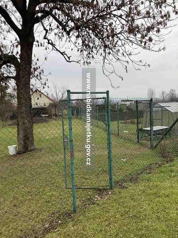 Pozemek, 110 m²