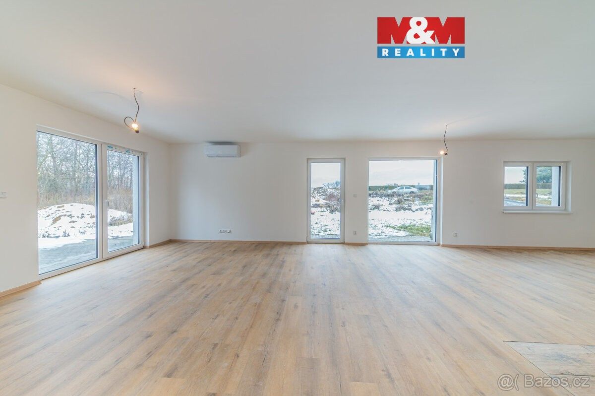 Rodinné domy, Pustějov, 742 43