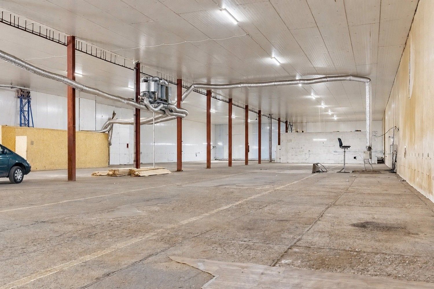 Sklady, Mníšek pod Brdy, okres Praha-západ, 1 427 m² - 2