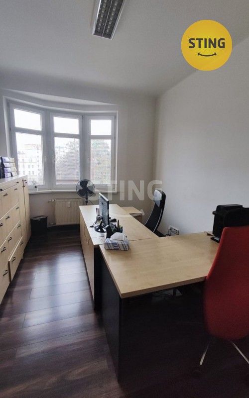 Pronájem obchodní prostory - Denisova, Ostrava, 20 m²