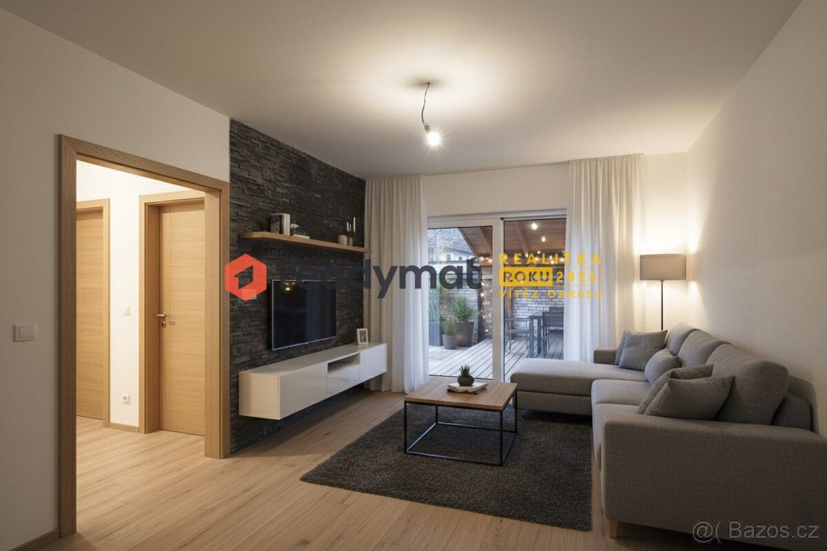 Rodinné domy, Hodonín, 695 01