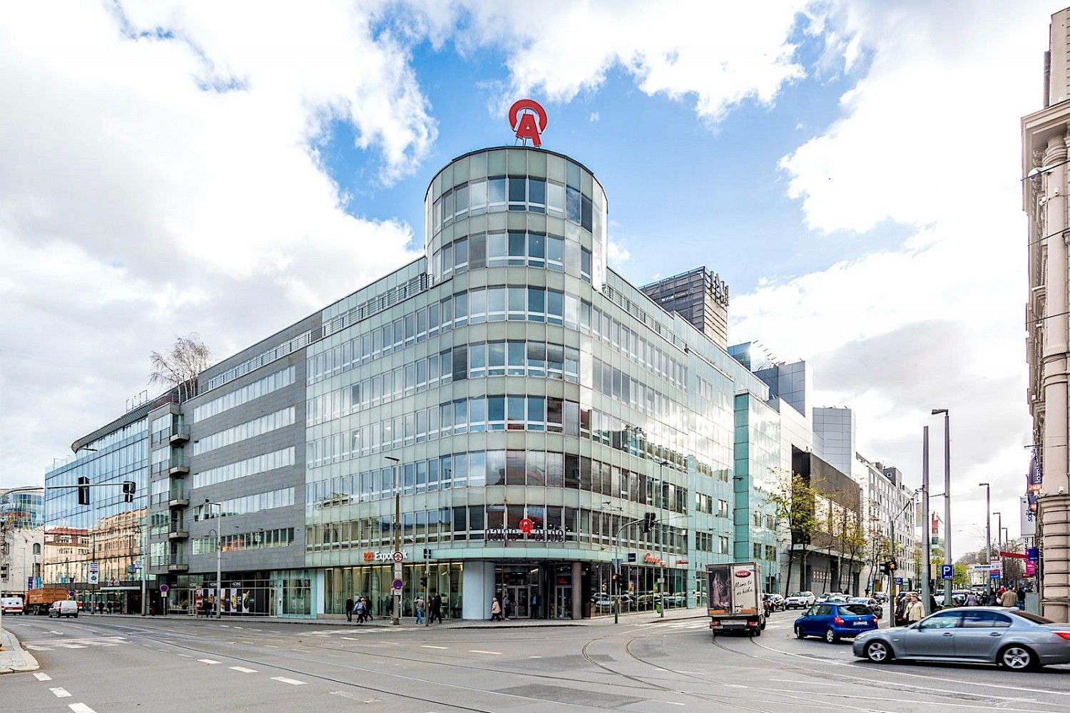 Kanceláře, Praha, 379 m² - 1