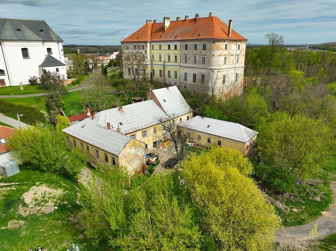 Ubytovací zařízení, Drnholec, okres Břeclav, Jihomoravský kraj, 600 m² - 2