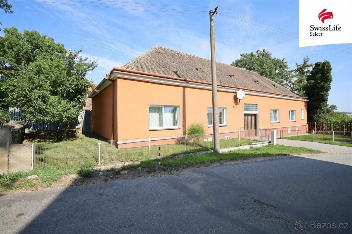 Prodej dům - Jaroměřice nad Rokytnou, 675 51, 180 m²
