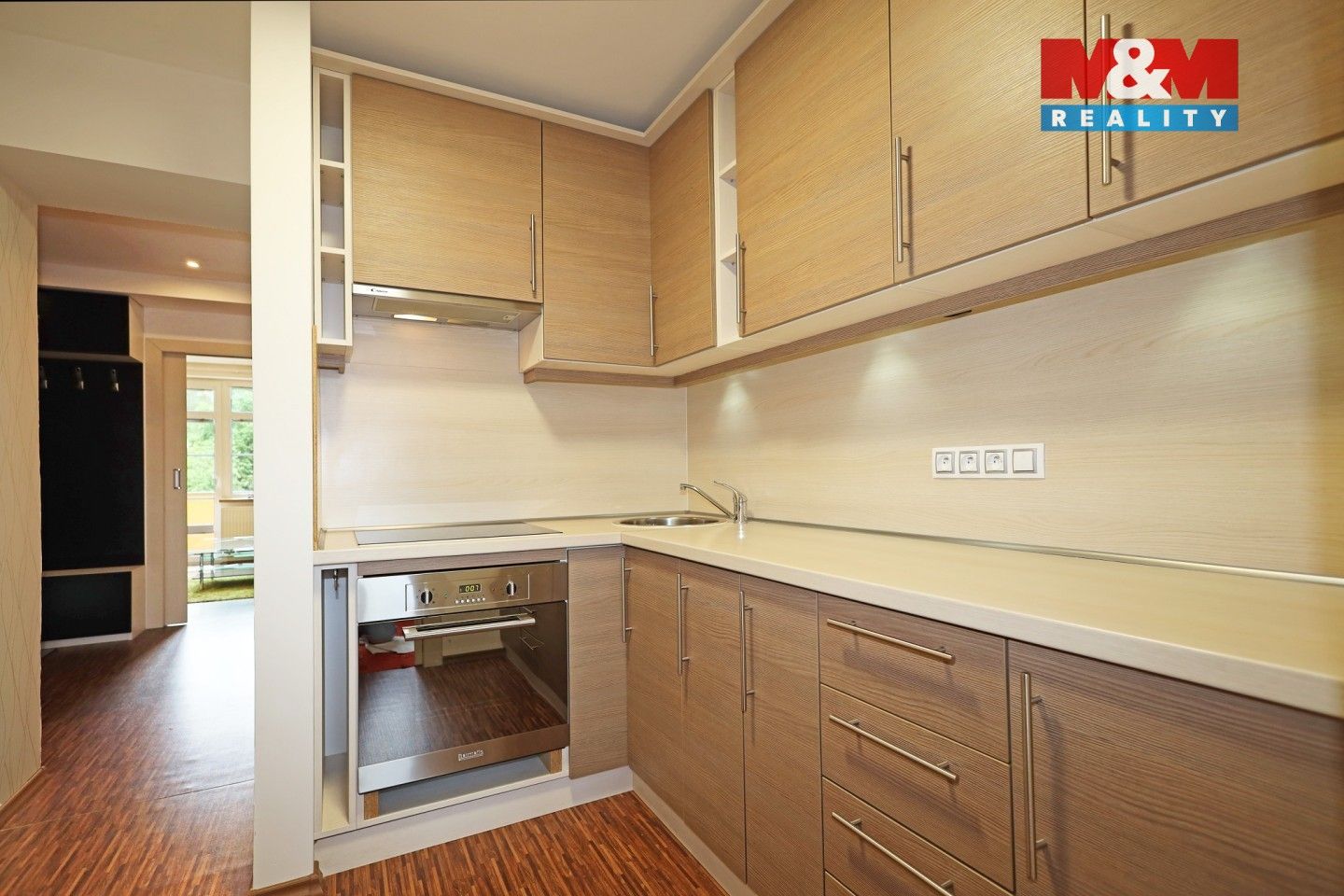 Prodej byt 2+1 - Vítězná, Karlovy Vary, 33 m²