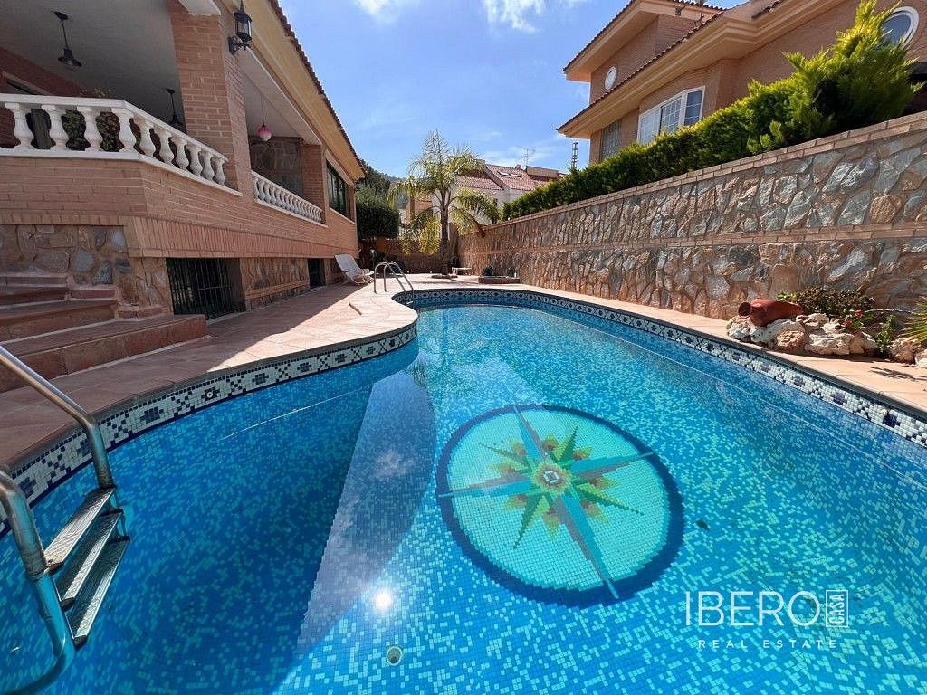 Prodej rodinný dům - Benidorm, ES, 480 m² - 2