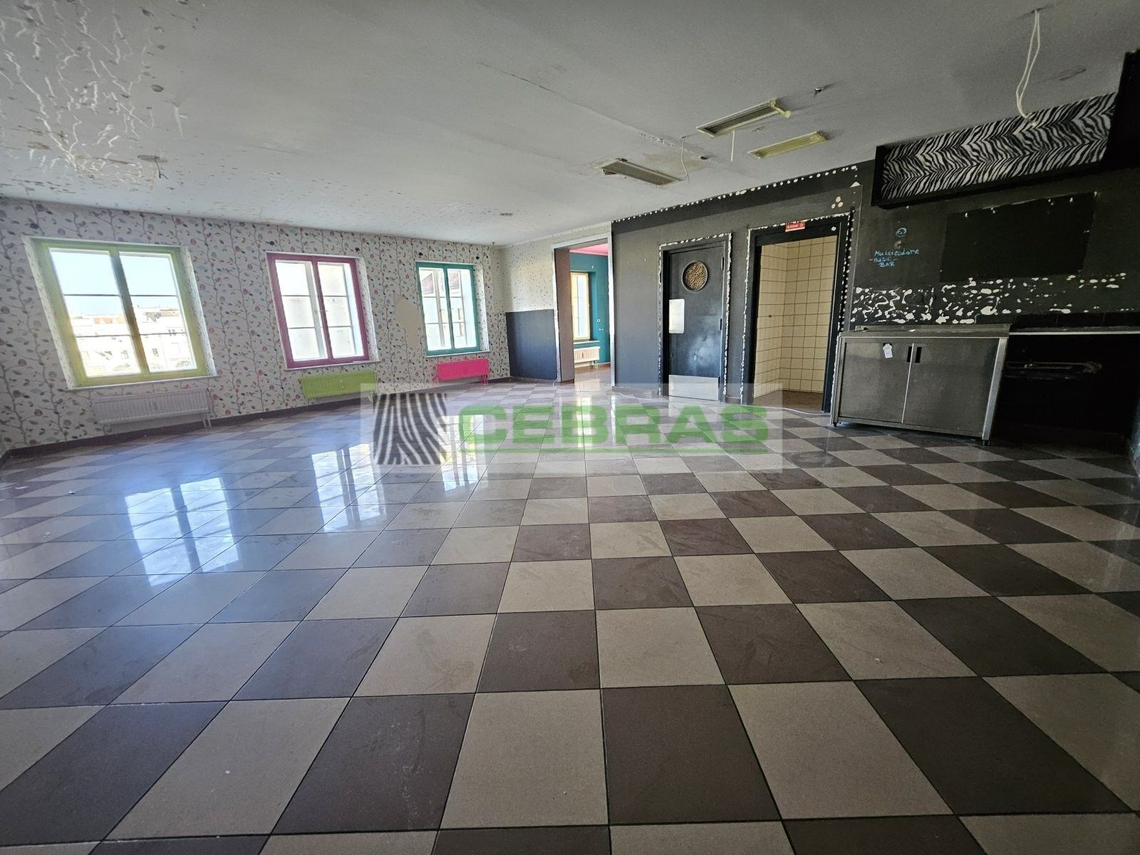 Restaurace, Dr. Stejskala, České Budějovice, 140 m² - 2