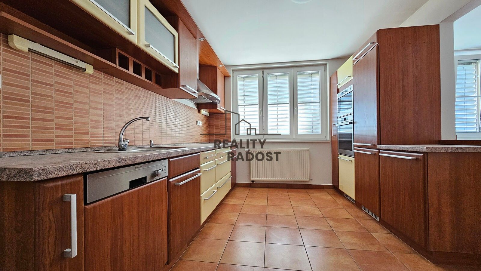 4+kk, Velkomoravská 379, Hodonín, 95 m² - 2