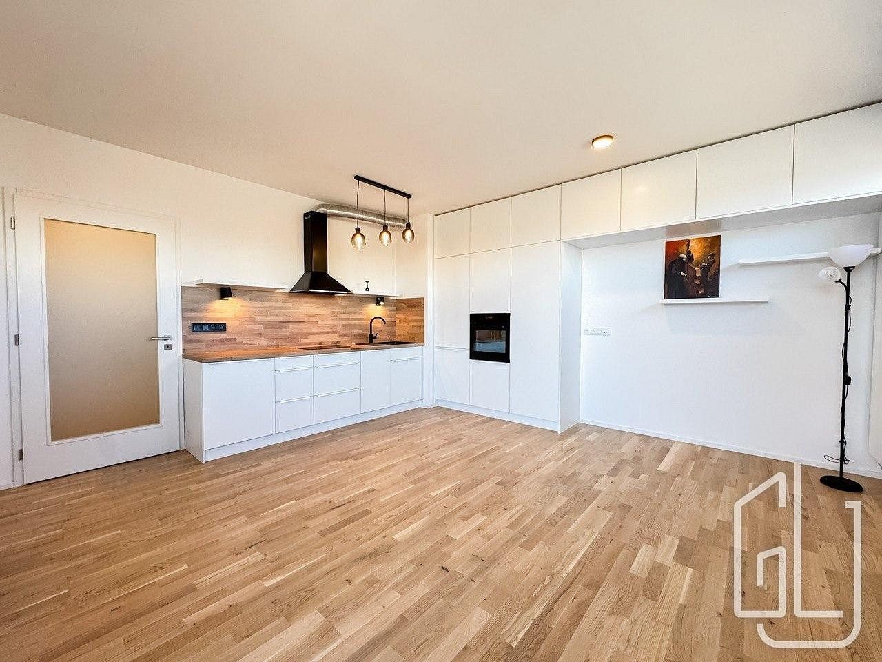 Byt 1+kk · 35 m² · Praha - Stodůlky, okres Praha 13, Hlavní město Praha - 3