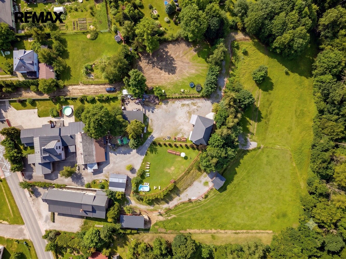 Ubytovací zařízení, Třinec - Nebory, okres Frýdek-Místek, Moravskoslezský kraj, 500 m² - 2