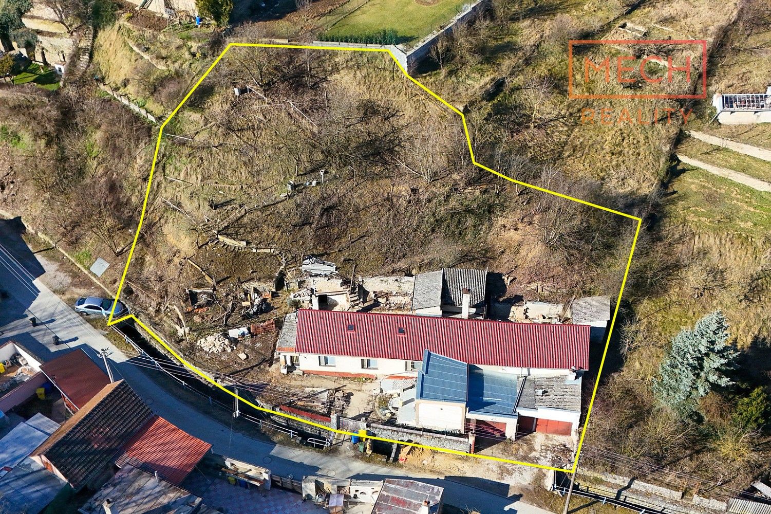 Rodinné domy, Hluboké Mašůvky, okres Znojmo, Jihomoravský kraj, 140 m² - 1