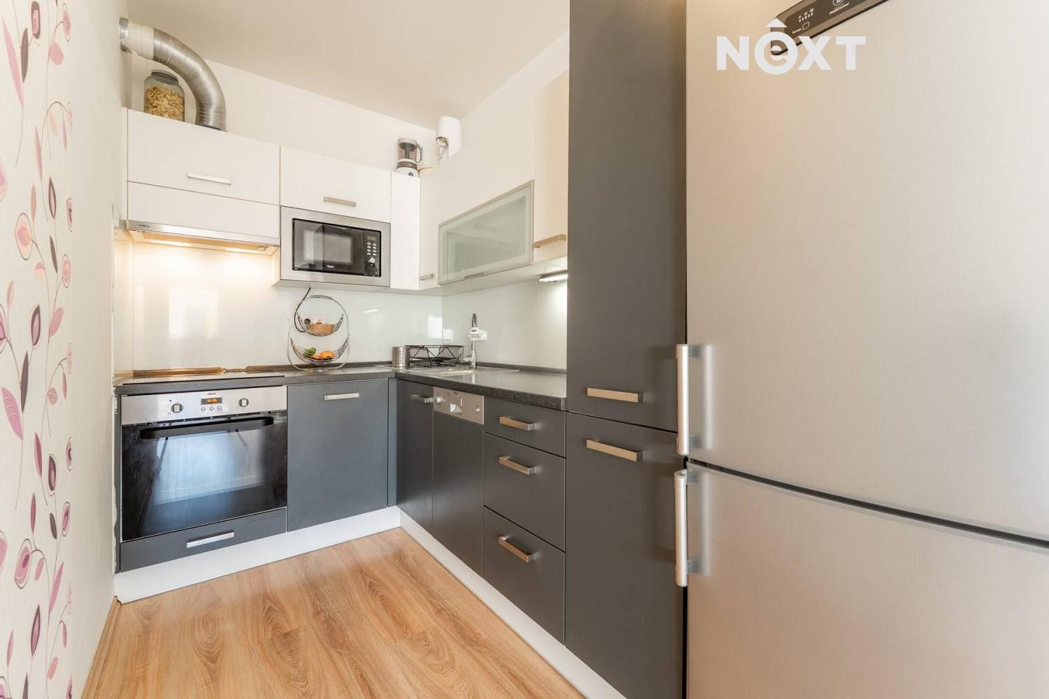 Prodej byt 2+kk - Nárožní, Praha, 56 m²