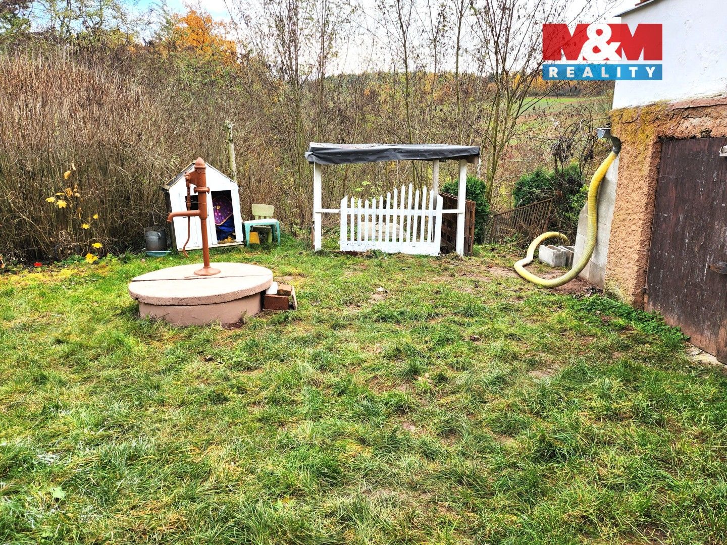 Prodej rodinný dům - Mukoděly, Vroutek, 90 m² - 5