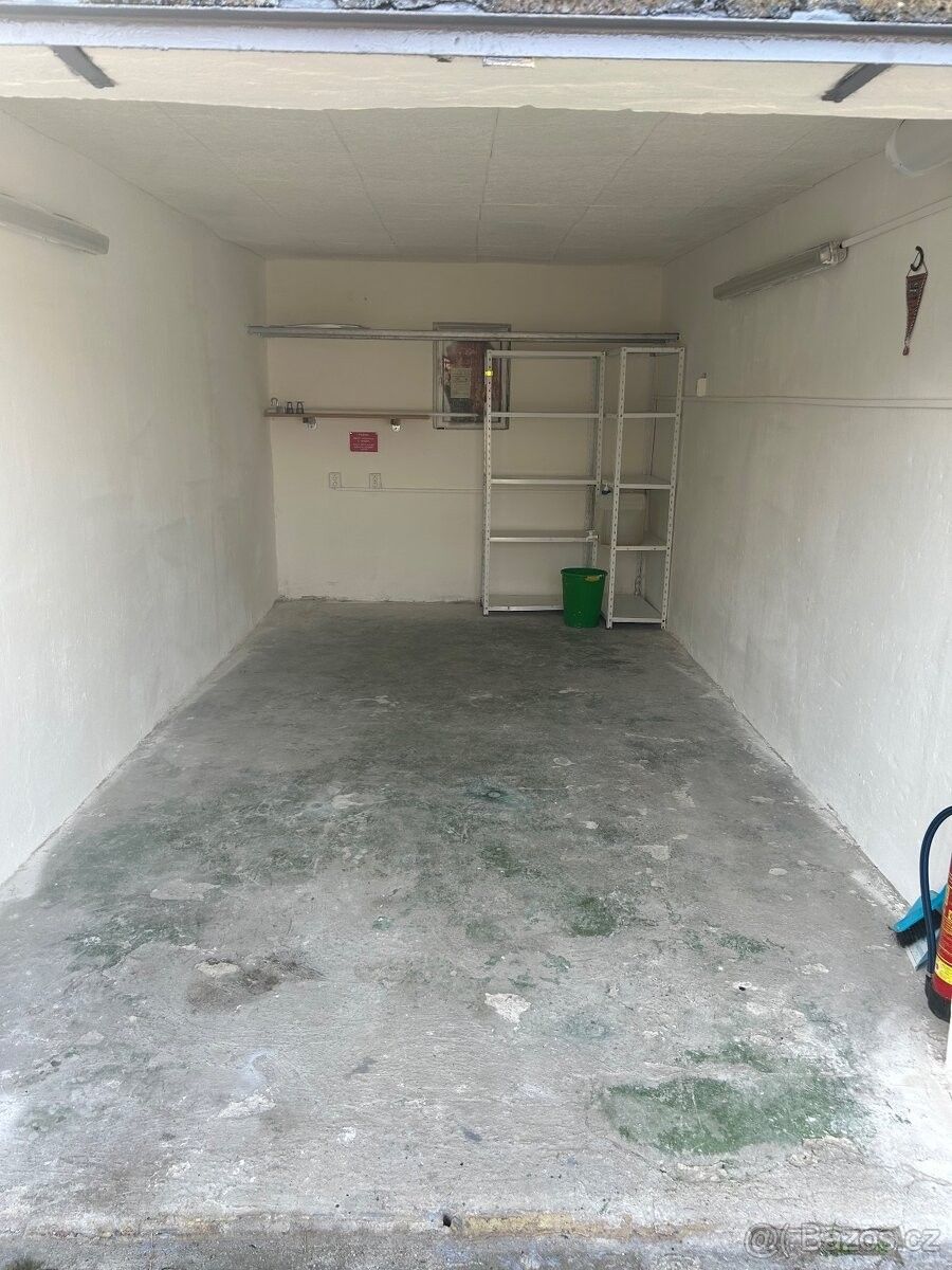 Pronájem garáž - Ostrava, 702 00