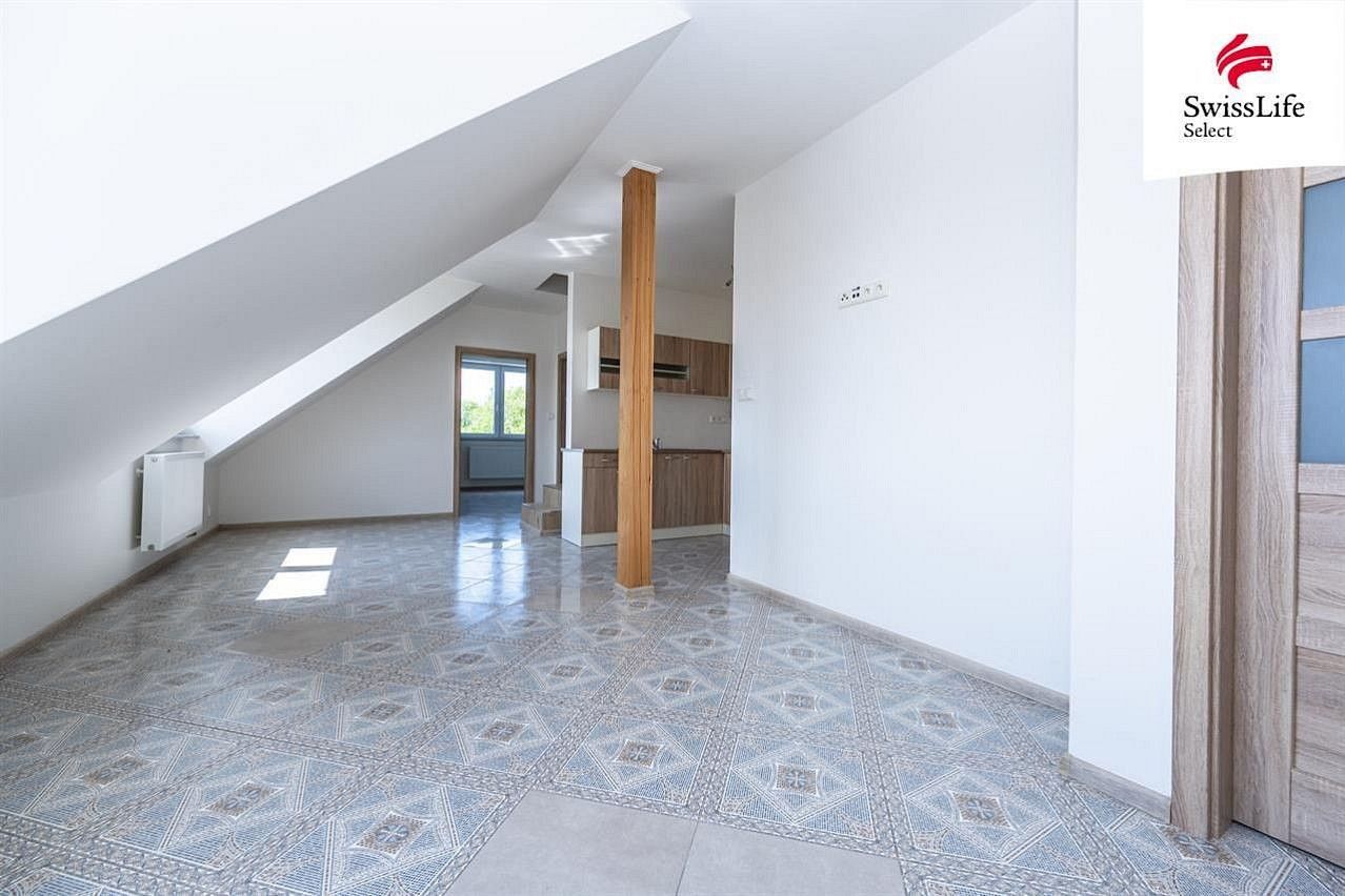 4+kk, Břežany II, okres Kolín, Středočeský kraj, 102 m² - 2