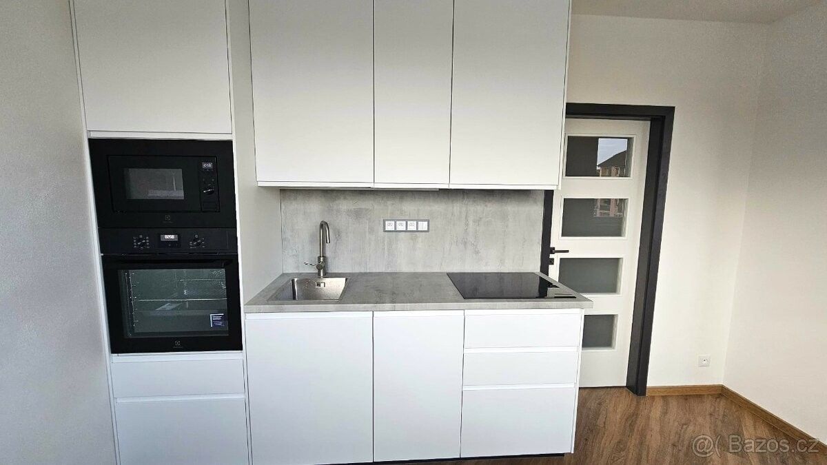 Byty, Letovice, 679 61