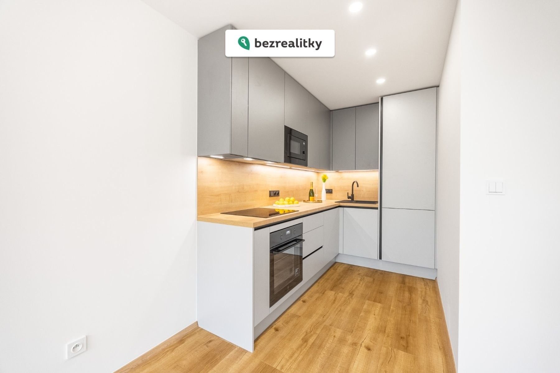 2+kk, Šluknovská 320, Praha Střížkov, 40 m² - 1