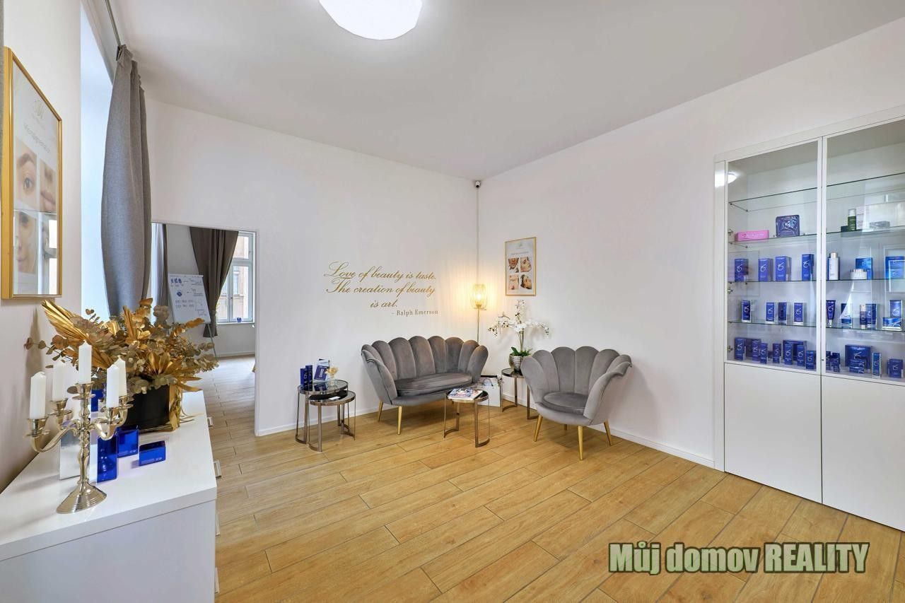 Pronájem obchodní prostory - Na Čečeličce, Praha, 12 m²