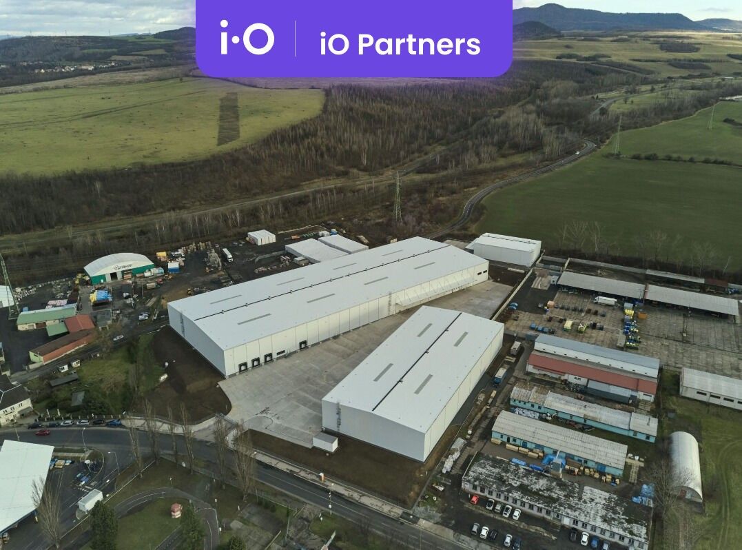 Sklady, Radovesická, Bílina, 3 m²