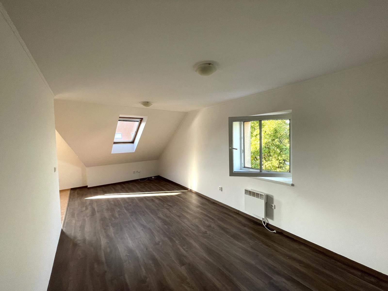 1+kk, náměstí V. Háka, Malšice, 55 m² - 2
