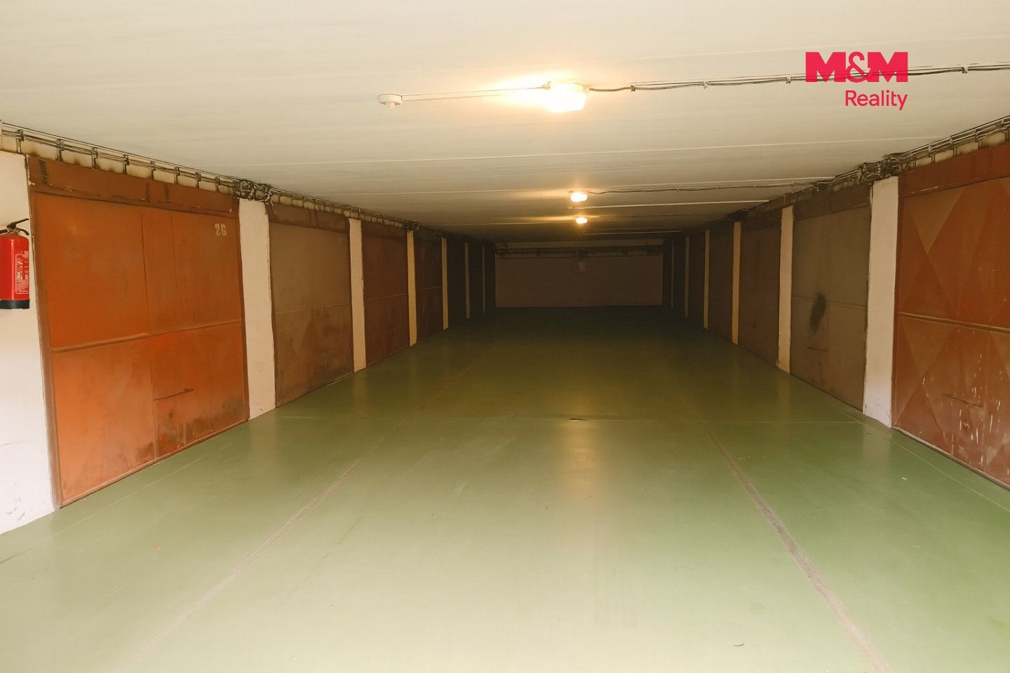 Garáže, Bellevue, Kladno, 16 m² - 2