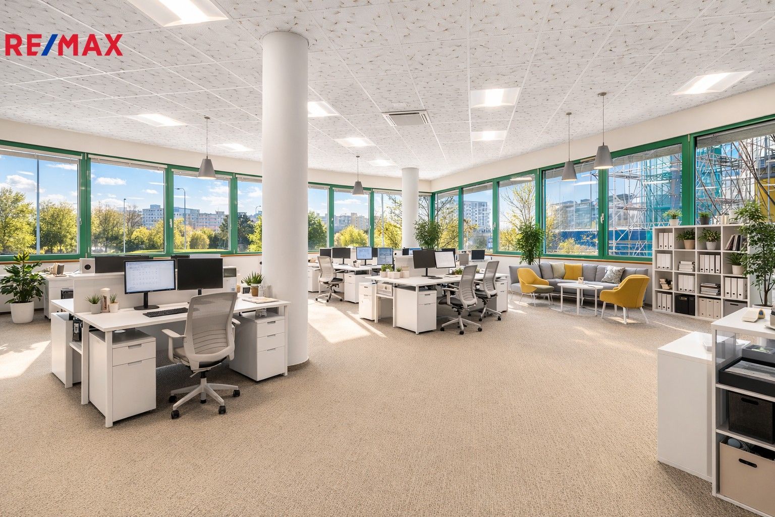 Pronájem kancelář - Jeremiášova 1422, Praha, 875 m²