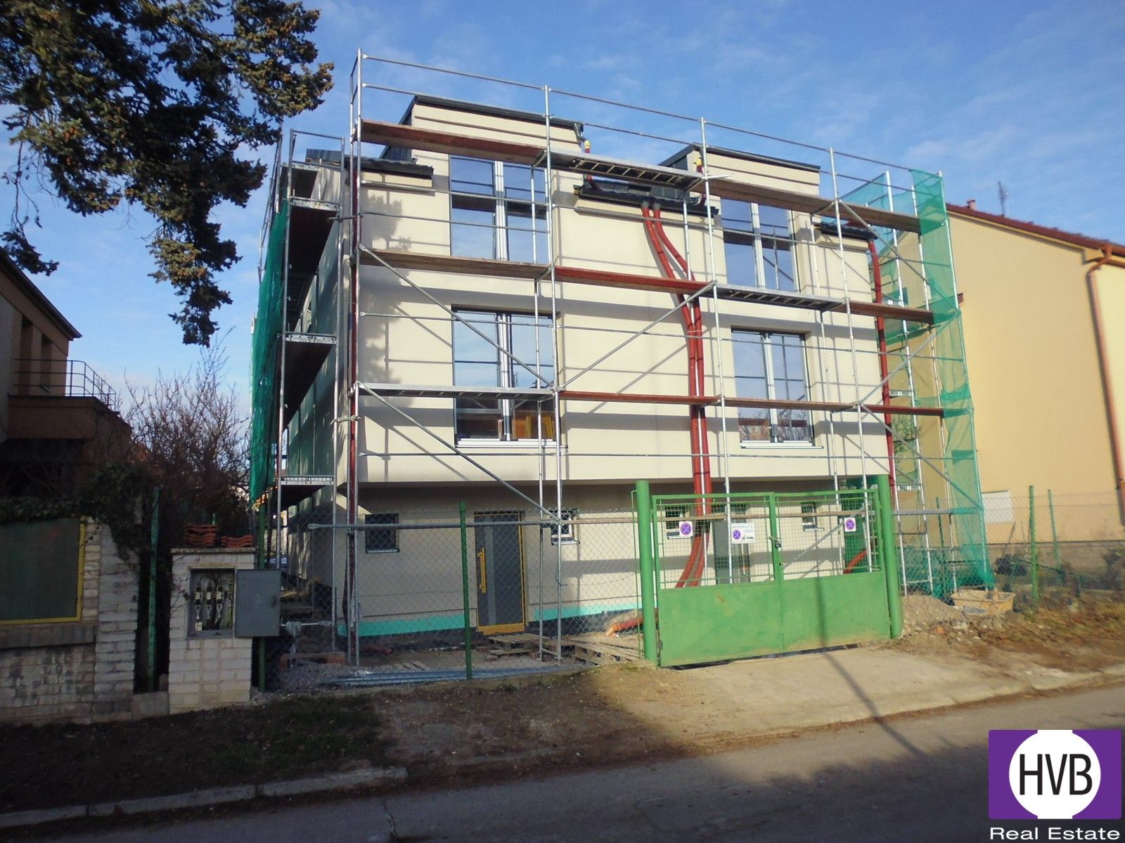 Prodej pozemek pro bydlení - Praha, 596 m²