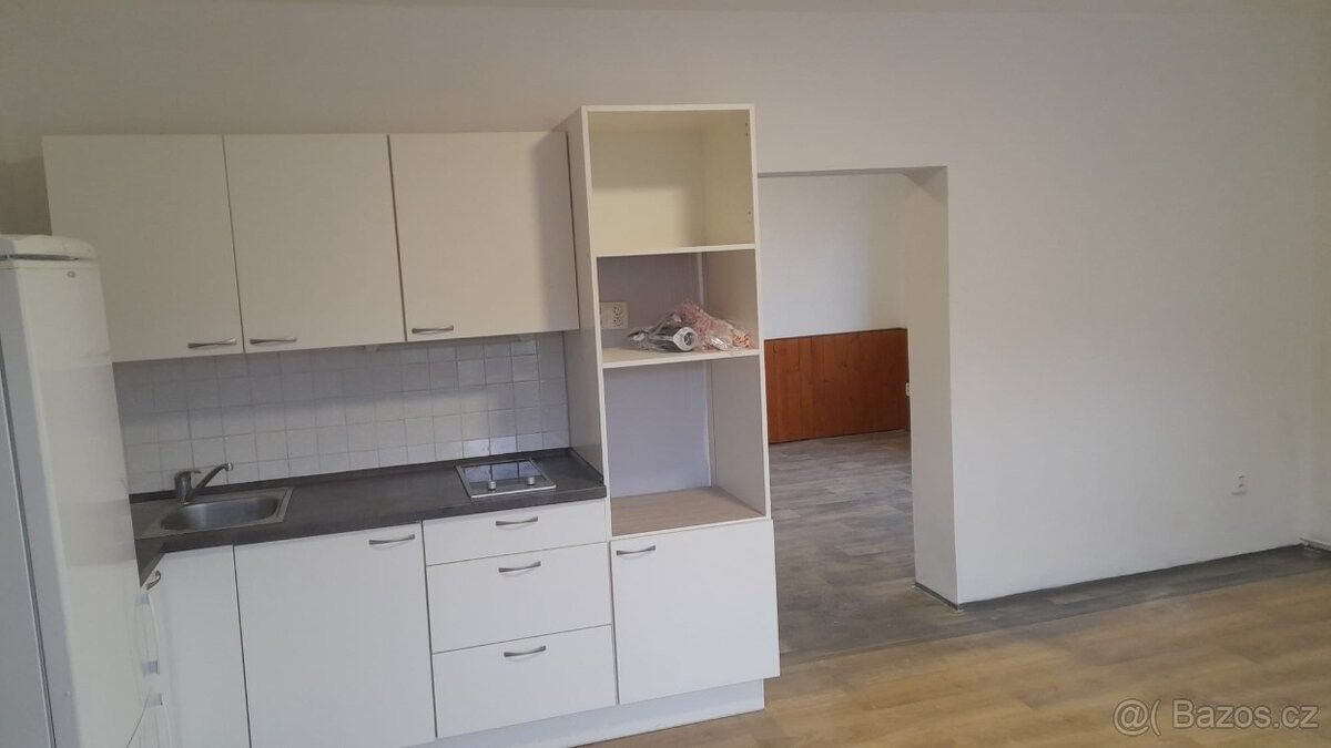 Byty, Povrly, 403 32