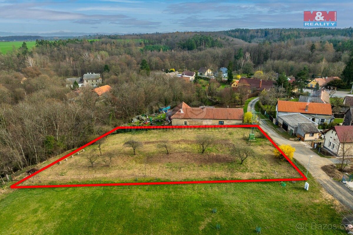 Prodej pozemek - Čáslav, 286 01, 1 685 m²