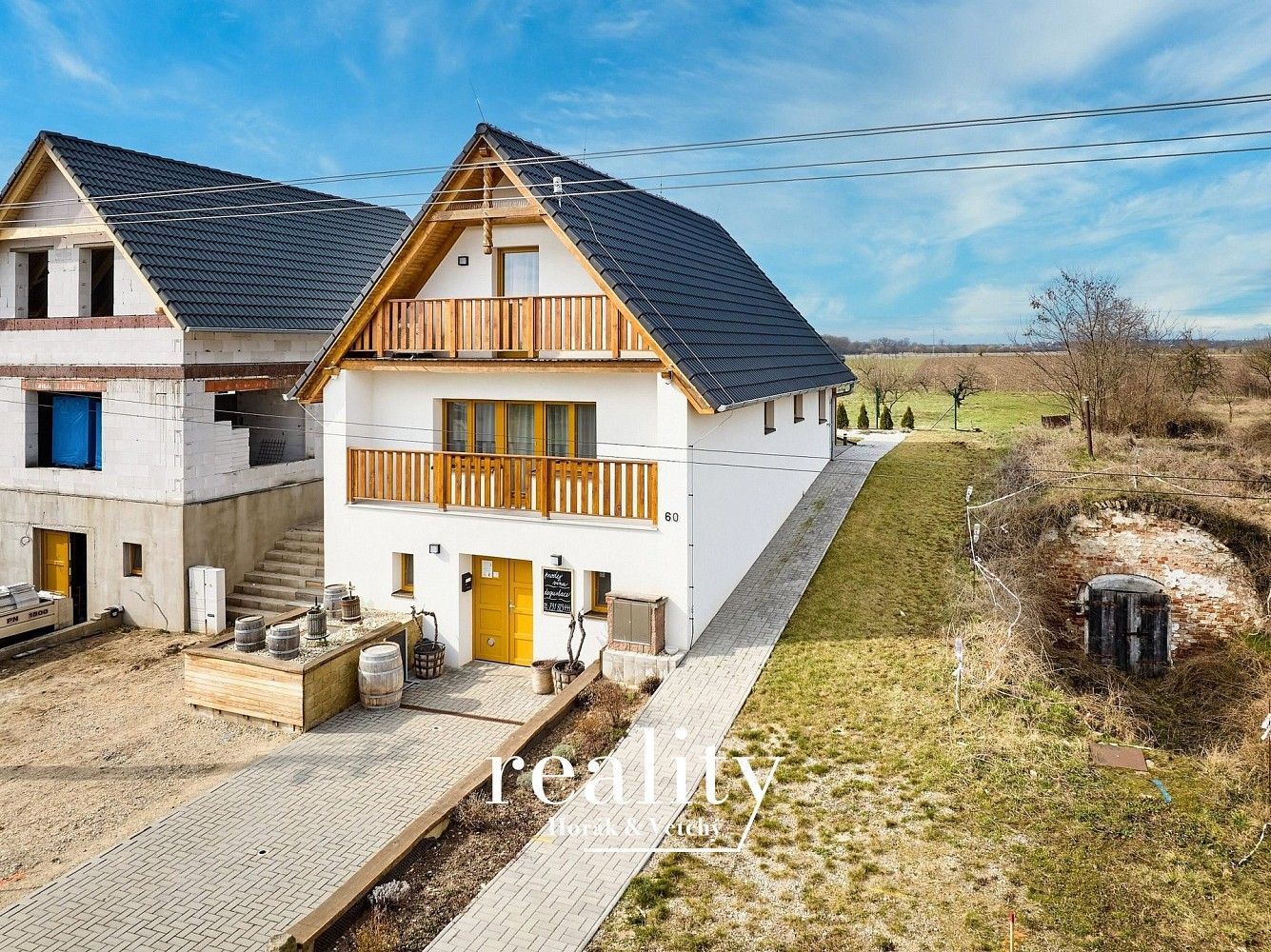 Ubytovací zařízení, 190 m²