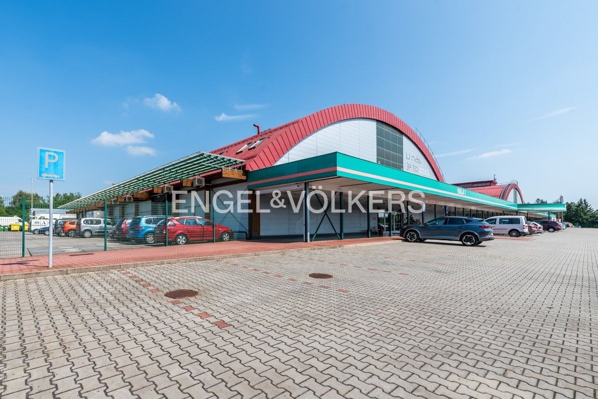 Kanceláře, Zahradní 360, Jeneč, 116 m²